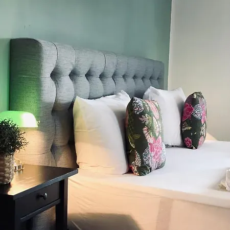 & Restaurant Gruener Baum 酒店 美泽森