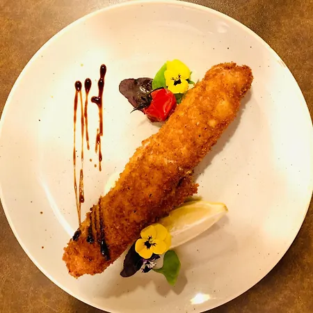 & Restaurant Gruener Baum 2* מרזהאוזן