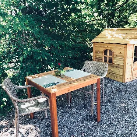 & Restaurant Gruener Baum 酒店 美泽森